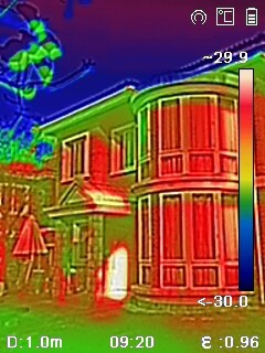 Tania kamera termowizyjna do termowizji i inspekcji termowizyjnej w budownictwie, instalacjach wodnych i elektrycznych.